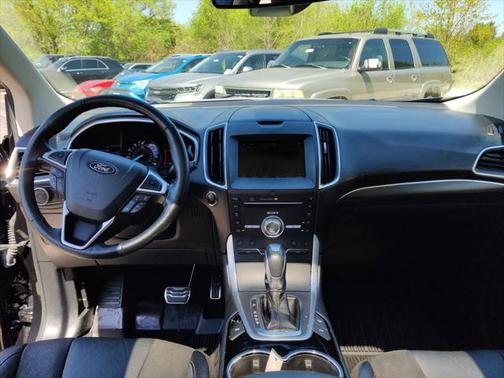 2018 Ford Edge Sport