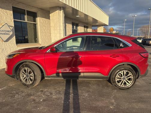 2020 Ford Escape SEL