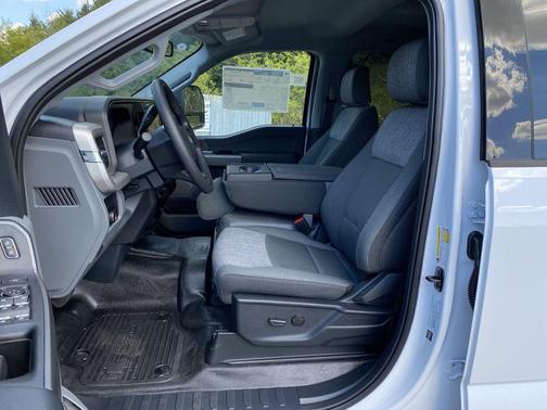 2026 Ford F-250 XLT