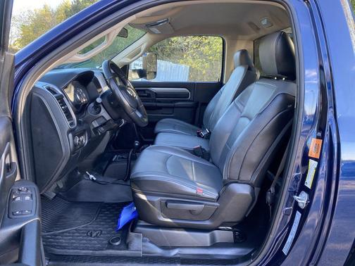 2020 RAM 2500 Tradesman Regular Cab 4X4 8' Box