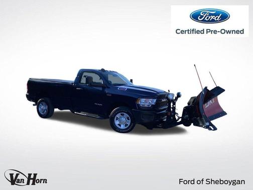 2020 RAM 2500 Tradesman Regular Cab 4X4 8' Box