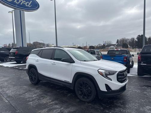 2020 GMC Terrain SLT