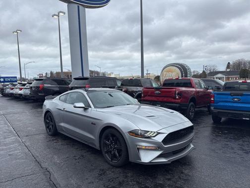 2020 Ford Mustang EcoBoost