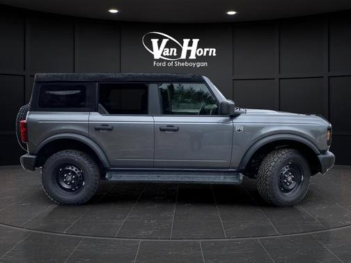 CARBONIZED GRAY METALLIC 2026 Ford Bronco Big Bend