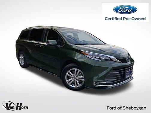 2023 Toyota Sienna Platinum 7 Passenger