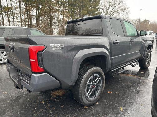 2025 Toyota Tacoma TRD Sport