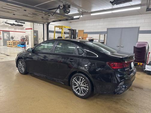 2022 Kia Forte GT-Line
