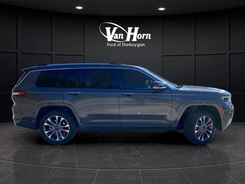 Baltic Gray Metallic Clearcoat 2023 Jeep Grand Cherokee L Overland