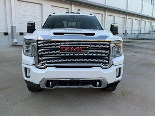 White Frost Tricoat 2020 GMC Sierra 3500 Denali