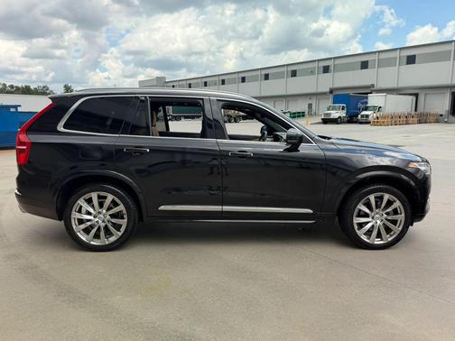 Black 2017 Volvo XC90 T6 Inscription