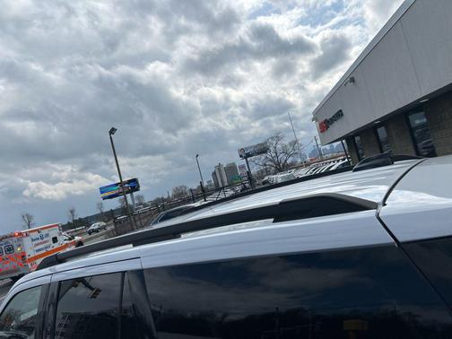 Oxford White 2025 Ford Expedition Active