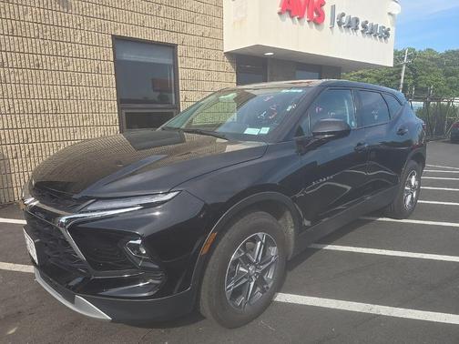 Black 2025 Chevrolet Blazer 2LT