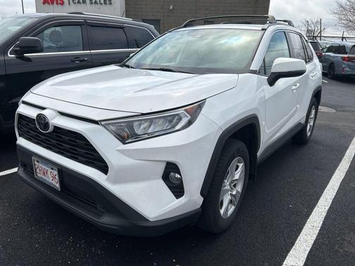 Super White 2021 Toyota RAV4 XLE