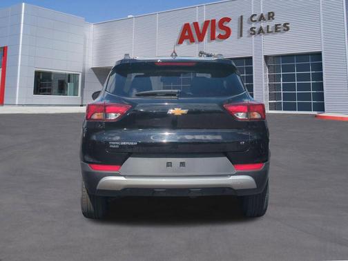 Mosaic Black Metallic 2025 Chevrolet Trailblazer LT