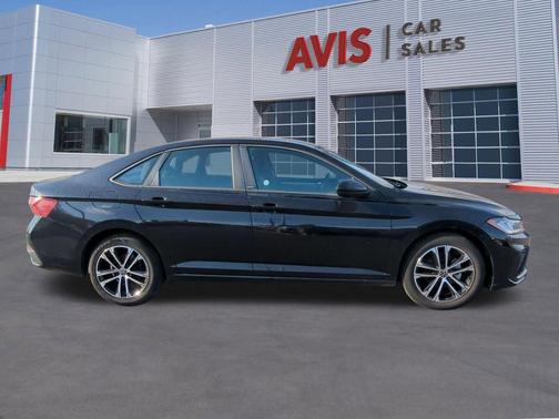 Deep Black Pearl 2025 Volkswagen Jetta 1.5T Sport