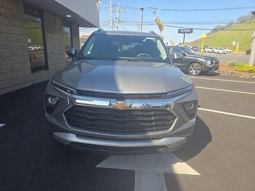 Sterling Gray Metallic 2025 Chevrolet Trailblazer LT