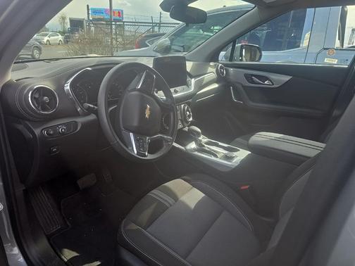 Sterling Gray Metallic 2025 Chevrolet Blazer 1LT