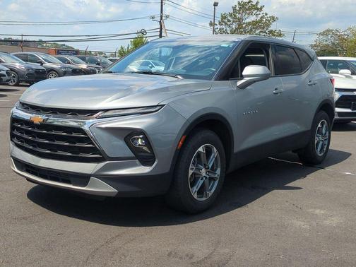 Sterling Gray Metallic 2025 Chevrolet Blazer 2LT
