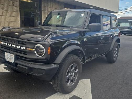 Shadow Black 2025 Ford Bronco Big Bend
