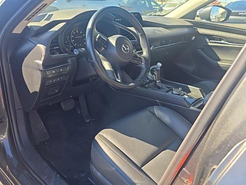 Machine Gray Metallic 2025 Mazda Mazda3 FWD w/Preferred Package