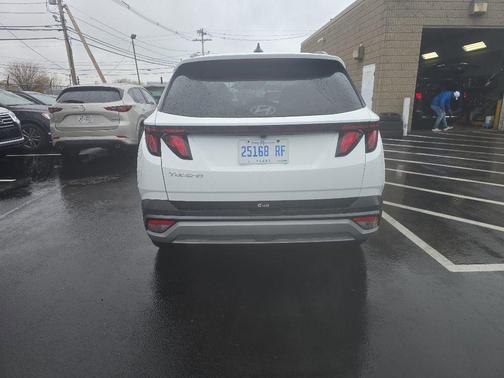 Serenity White Pearl 2025 Hyundai TUCSON SEL