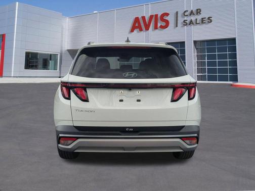 Serenity White Pearl 2025 Hyundai TUCSON SEL