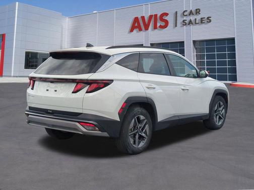 Serenity White Pearl 2025 Hyundai TUCSON SEL