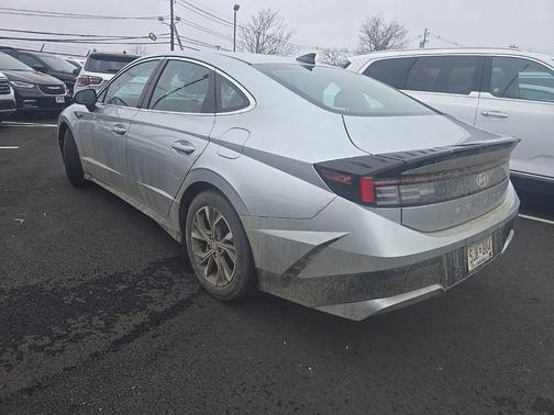 Aero Silver 2025 Hyundai SONATA SEL