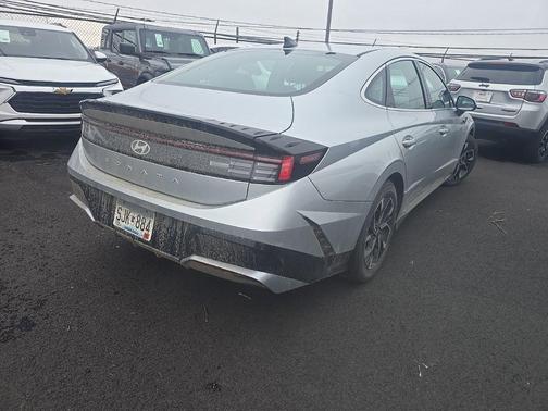 Aero Silver 2025 Hyundai SONATA SEL