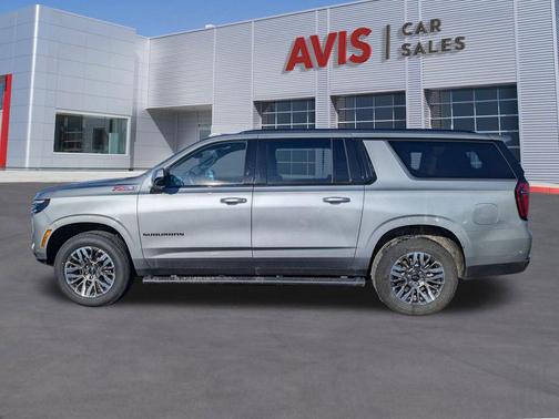 2025 Chevrolet Suburban 4WD Z71