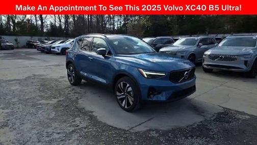 2025 Volvo XC40 B5 Ultra Dark Theme