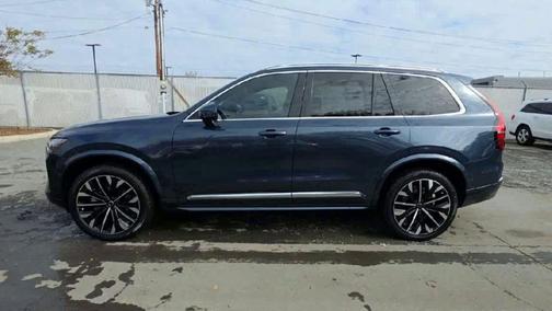 2026 Volvo XC90 B6 Plus 6-Seater