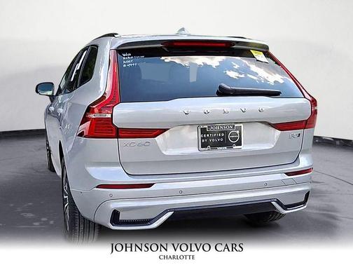 2025 Volvo XC60 Plus