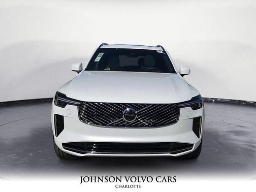 2026 Volvo XC90 B5 Ultra 6-Seater