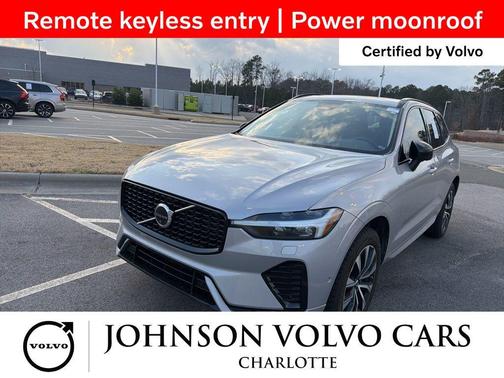 2024 Volvo XC60 B5 Plus Dark Theme