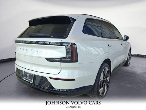 2025 Volvo EX90 Twin Motor Ultra