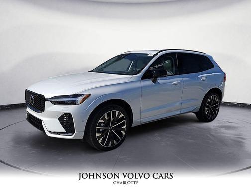 2026 Volvo XC60 B5 Ultra