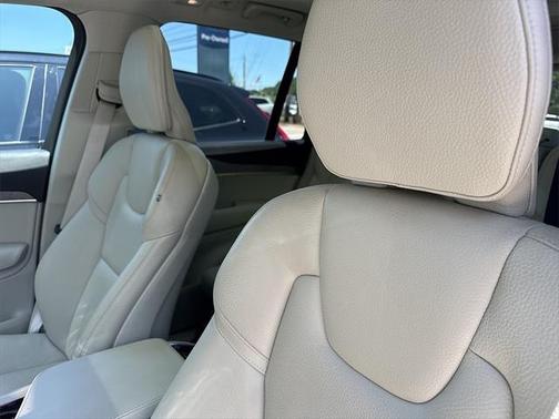 2023 Volvo XC90 B6 Plus 7-Seater