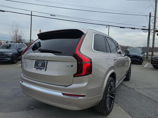 2026 Volvo XC90 Ultra, B6 AWD Gas (mild hybrid), Gasoline, Bright, 7 Seats