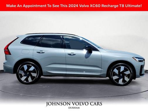 2024 Volvo XC60 Recharge Plug-In Hybrid T8 Ultimate Dark Theme