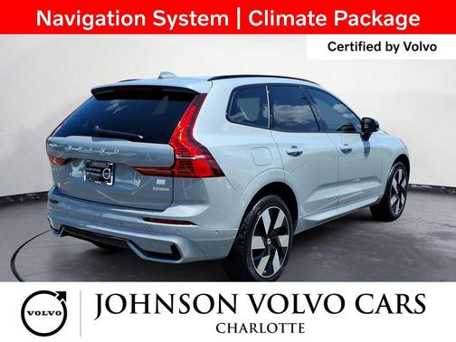 2024 Volvo XC60 Recharge Plug-In Hybrid T8 Ultimate Dark Theme