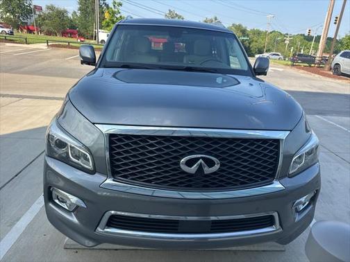 2017 INFINITI QX80 Base