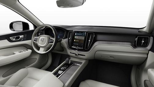 2025 Volvo XC60 B5 Plus