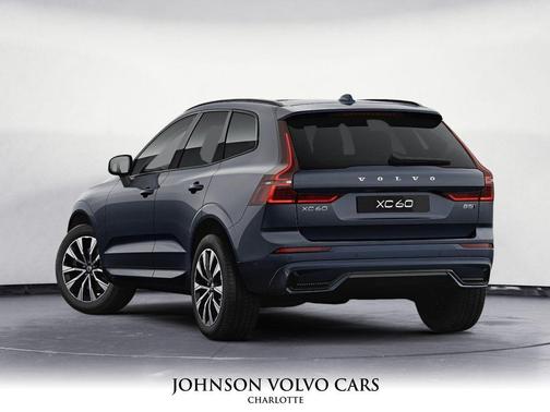 2025 Volvo XC60 B5 Plus