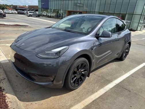 2023 Tesla Model Y Long Range Dual Motor All-Wheel Drive