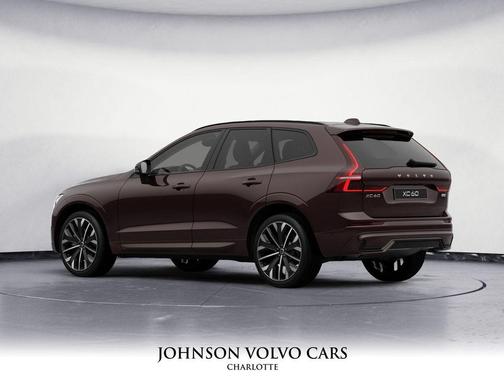2026 Volvo XC60 B5 Ultra