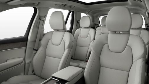 2026 Volvo XC90 B6 Ultra Dark Theme 7-Seater