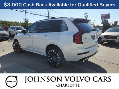 2026 Volvo XC90 B6 Ultra Dark Theme 7-Seater