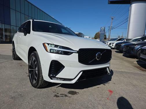 2026 Volvo XC60 B5 Plus