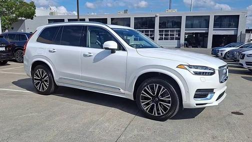 2025 Volvo XC90 Plug-In Hybrid T8 Plus 7-Seater
